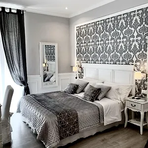Charme & Chic 2* Roma